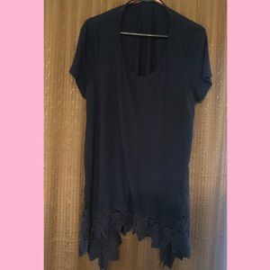 Maurice’s top size 2